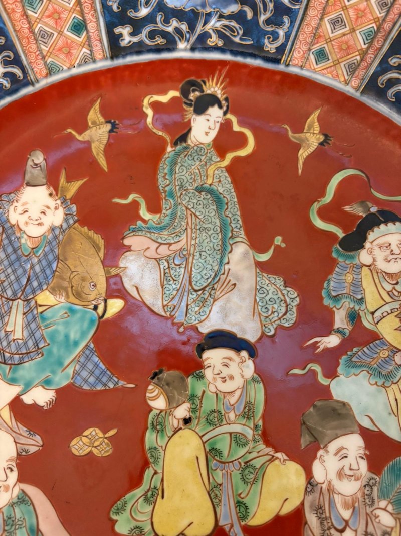 Antique Pair of Large Japanese Imari Porcelain Chargers Depicting the Seven Lucky Gods - Image 8